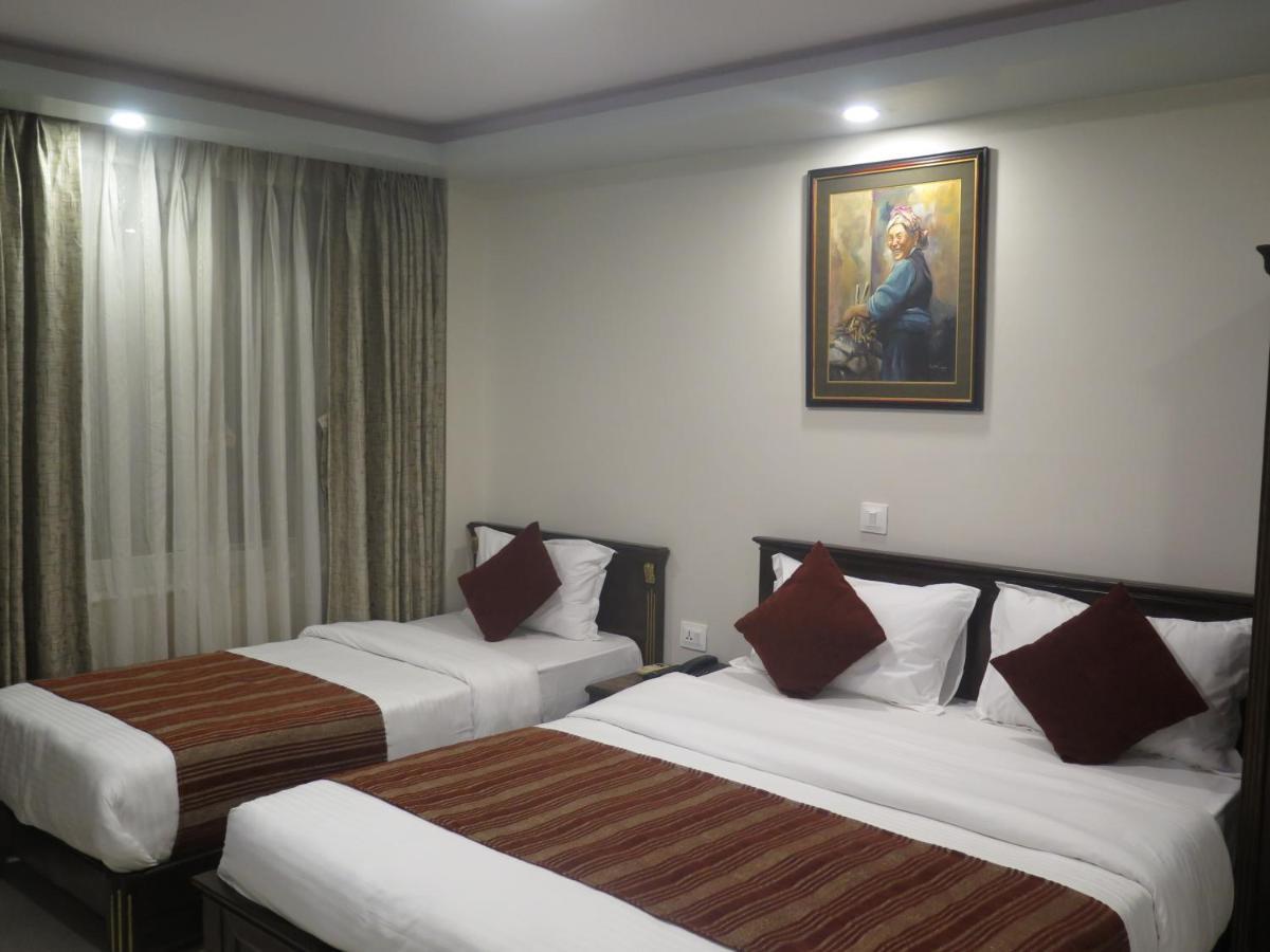 Hotel Pipal Tree 카트만두 외부 사진