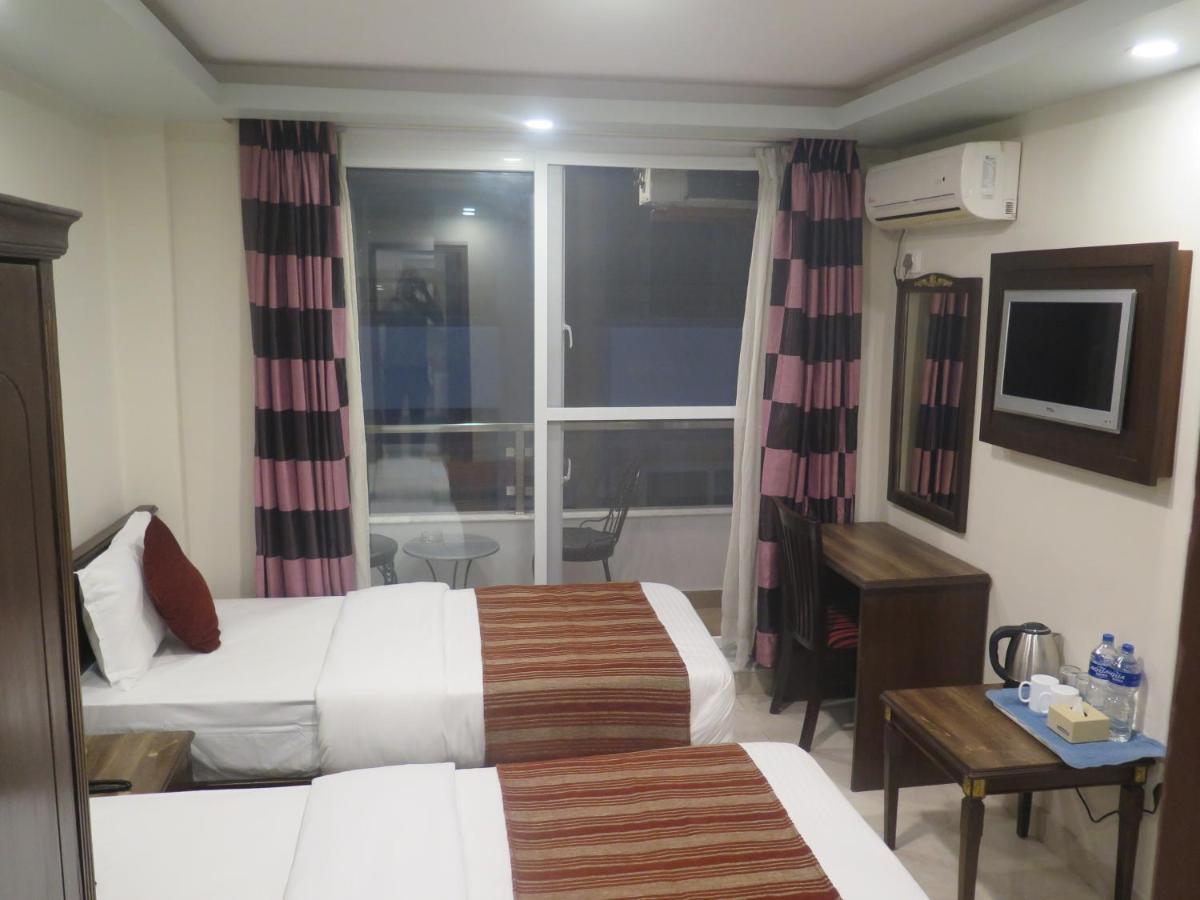 Hotel Pipal Tree 카트만두 외부 사진