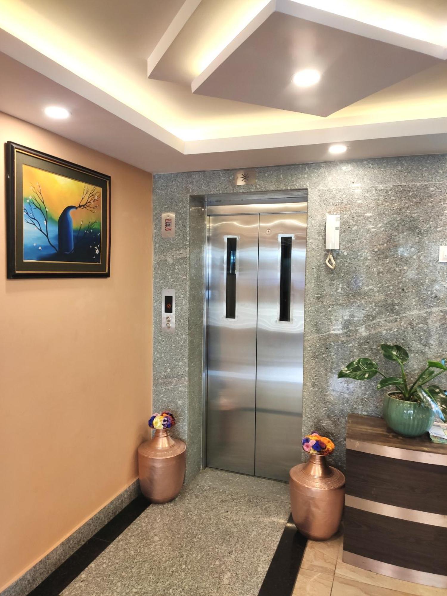 Hotel Pipal Tree 카트만두 외부 사진